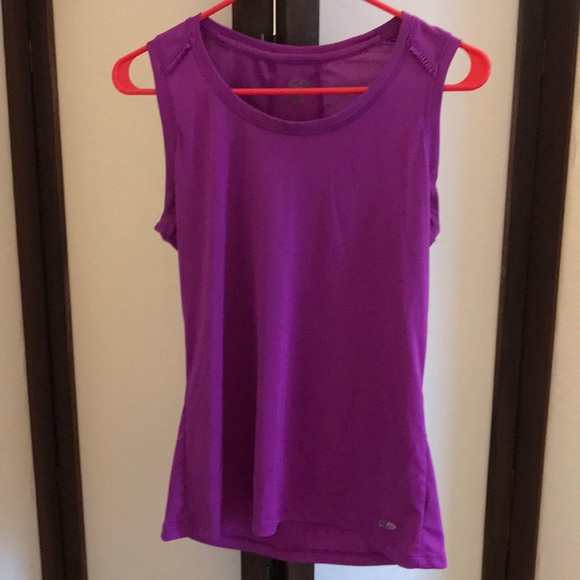 2 Champion Workout Tops - Picture 2 of 7